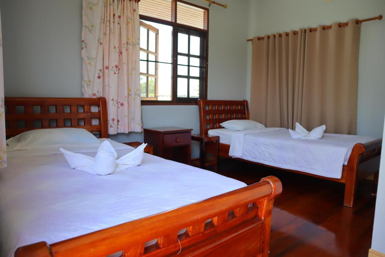 Ban Sulada Guest House Laem Ngop Exterior photo
